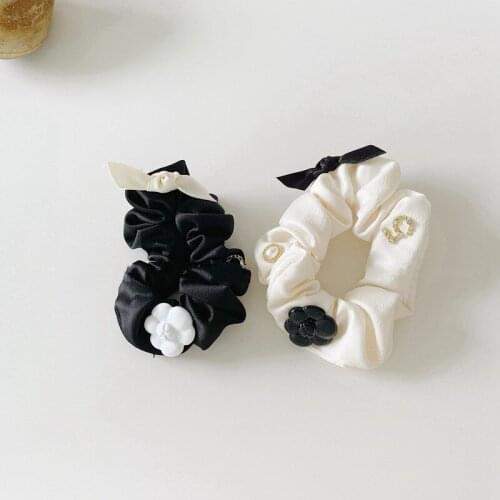 2021 Women Hhair Rope Bands Black White Camellia Flower Pearl Fashion Girl Korean Accessories Handmade