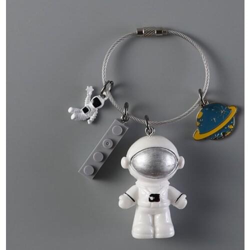 Kawaii Keychain Funny Astronaut Pendant Car Keychain Student Creative Small Gift Giveaway Astronaut Key Ring Bag Pendant