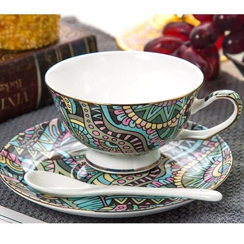 Colorful Bone Porcelain Afternoon Tea Cup And Saucer Set Ceramic Coffee Cup With saucer Stainless Spoon 200ml Home Drinkware