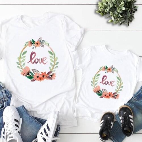 Mother Daughter Matching Clothes Mom Kids Baby Girl T Shirt Mommy And Me Outfits Summer Sister Women Teen Love Printed Tshirts