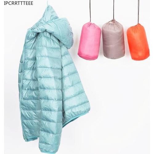 Ultra Light Women Down Jacket Autumn Winter Hooded Jacket Lady Slim Warm 90% White Duck Down Coat Female Portable Outerwear