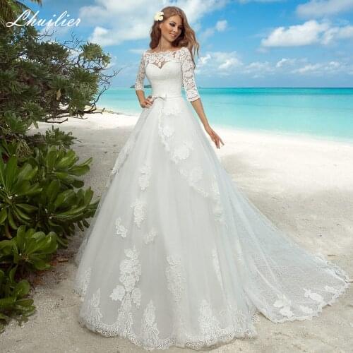 Lhuilier Elegant A Line Boat Neck Lace Wedding Dresses 2021 Half Sleeves Floor Length Bridal Gowns Chapel Train