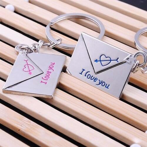 1 pair Lovers Envelope Keyrings "I love you" Engraved Cupids Arrow Gifts For Couples New Heart Keychains