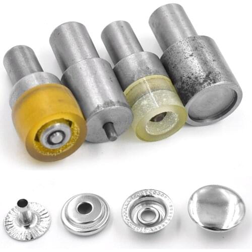 Grasp the mold. Hand button machine. Electric machine mold. Button to install the tool. Metal rivet mold