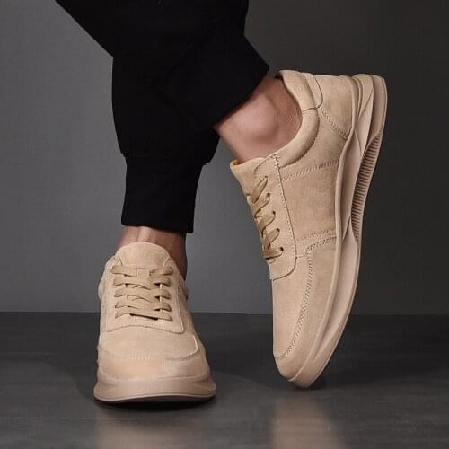 Leisure sapato on leather sneaker man top hot designer winter black sport for sneakers shoes shoe size slip spring fashion mens