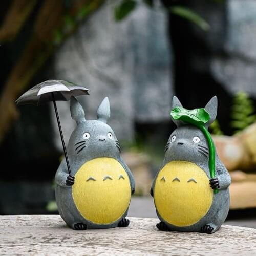 Pastoral Resin Cute Cartoon Animal Totoro Accessories Outdoor Balcony Garden Sculpture Decoration Park Villa Figurines Crafts