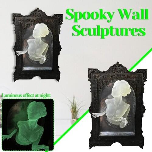 Spooky Wall Sculptures Ghosts Emerging From a Mirror Decoration Resin Luminous Home Decoration Accessories