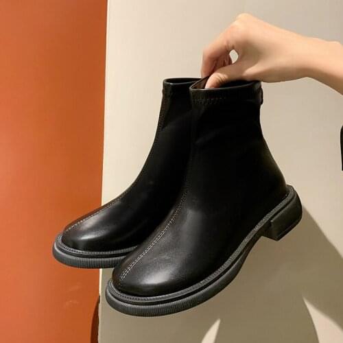 Lady Boots Boots-Women Luxury Designer Shoes Round Toe 2021 Mid-Calf Low Mid Calf Fashion Rock Rubber Autumn PU Rome Lace-Up