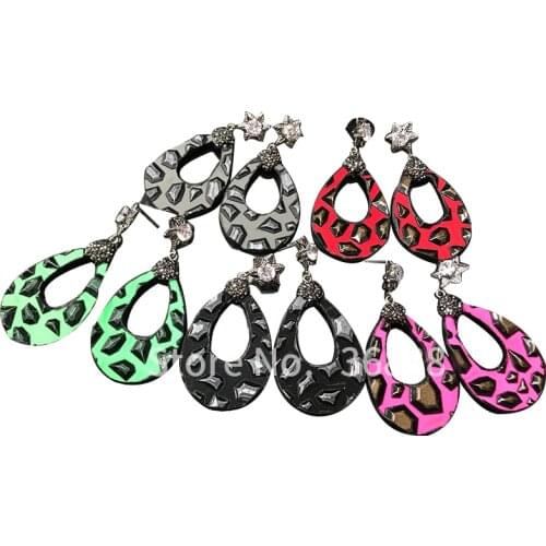 2018 fashionable simple personality joker leather earrings European and American temperament luxury earrings jewelry