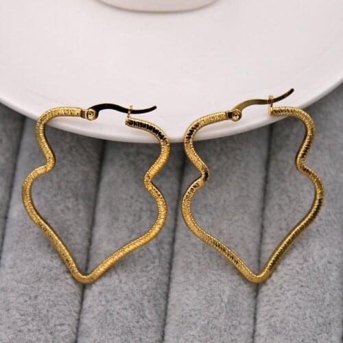 Fashion Trendy Simple Earrings for Womens earring Gold Plate Gold heart Earring hoop Earrings Wedding Jewelry Gift Accessories