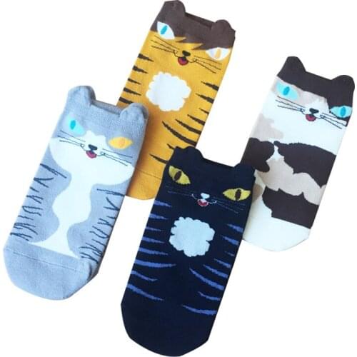 New ladies cartoon socks small wild cat cotton three-dimensional socks cute boat socks