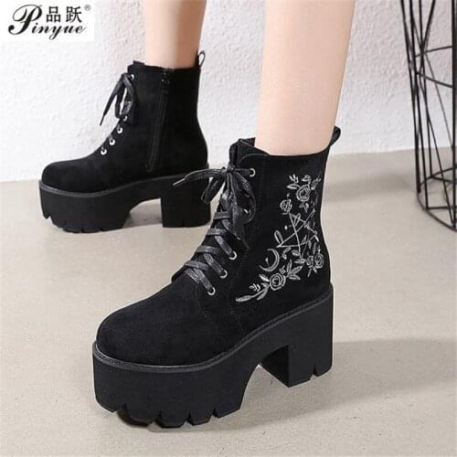 High Quality Fashion FlowerShoes On Platform Boots Chunky Punk Suede Leather Womens Gothic Shoes Lace Up Black Zipper boots