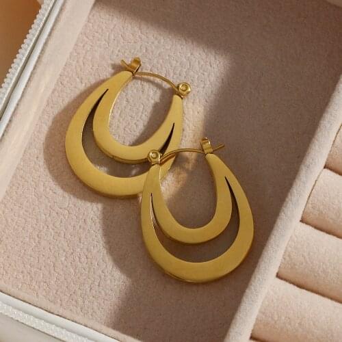 2021 Latest Design Trendy Titanium Steel 18K Gold Plated Double Layer Hollow Crescent Moon Hoop Earrings For Women Hoops