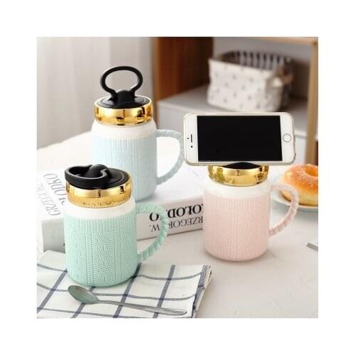 Creative Ceramic Cup Simple Fresh Literary Mug Hot Sale Mobile Phone Holder Nordic Coffee Milk Tea Cup Mug Couple Drinkware