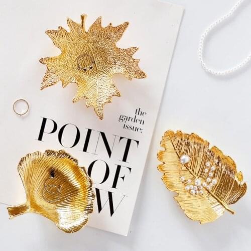 Light Luxury Nordic Home Decor Metal Leaf Jewelry Tray Table Decoration Alloy Electroplated Trinket Ring Dish Wedding Souvenirs