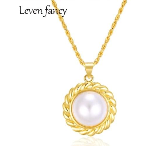 Solid 925 Sterling Silver Italian Diamond-Cut Braided Rope Chain Necklace Macrame Round Shell Pearl Pendant Necklace for Women