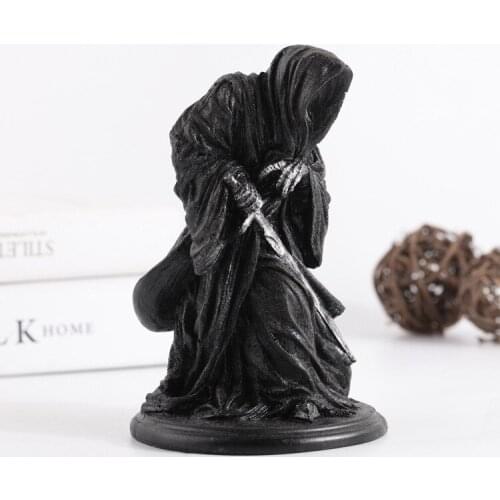 Magic Ring Ring King Witch King Ring Spirit Statue character art figurines Fish tank decoration sculpture Living room home decor