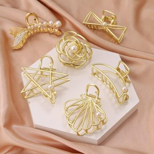 Woman Metal Pearl Hair Claws Chic Barrettes Hairclips Hairpins Ladies Hairgrip Headwear Girls Ornaments Crab Hair Accessories