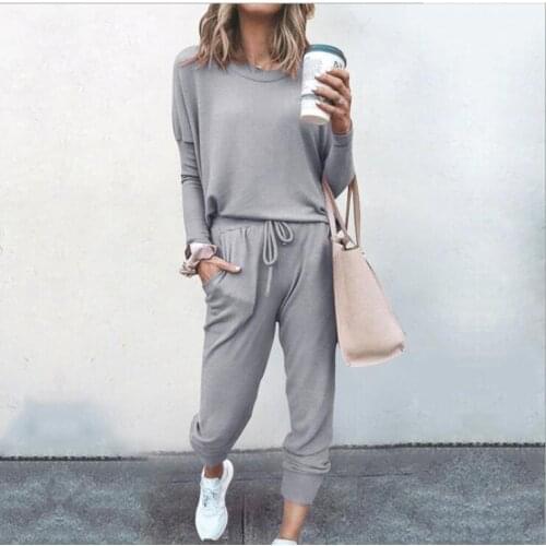 Net red womens suit spring and autumn new ladies sports suit sweater loose solid color fashion long-sleeved casual sweater 2021