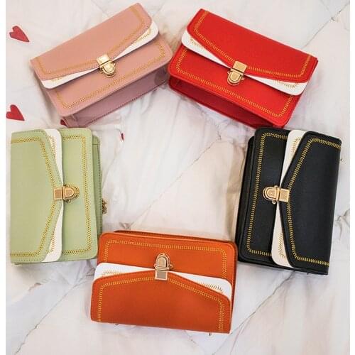Japan and South Korea new womens embroidered small square Shoulder Messenger Bag Contrast mobile phone bag chain lock Q954