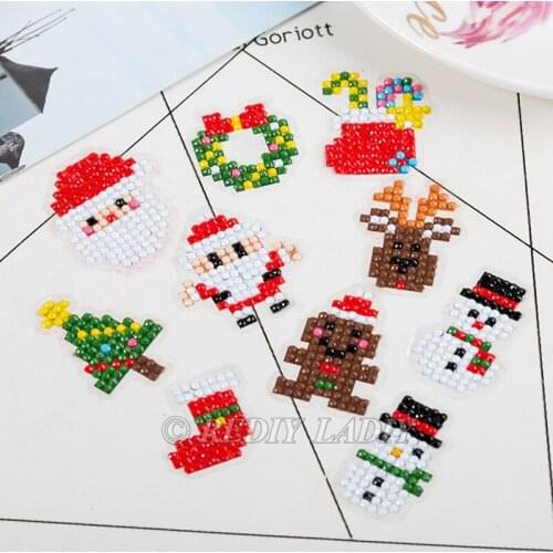 5D Diamond Sticker Merry Christmas Mosaic Pattern Crystal Round Diamond Embroidery Happy New Year Gift Diamond Painting For Kids