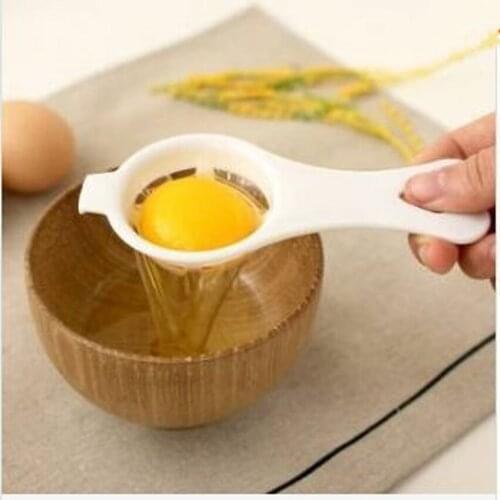 1x White Egg Separator Sifting Plastic Filter Sieve Divider Holder Kitchen Tools