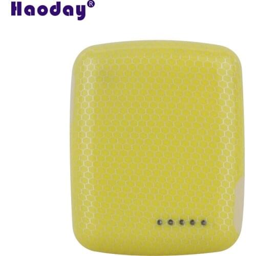 Mini Portable GPS Pets Tracker MT90W Long Standby Time Battery Support Car Charging GPS+LBS+WIFI Positioning with SOS Alarm