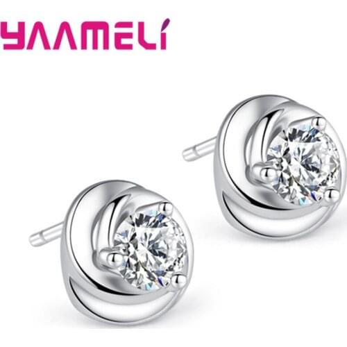 Sweet Small Flower Earrings Shining 925 Sterling Silver High Grade Cubic Zirconia Piecred Ear Accessories Daily Jewelry