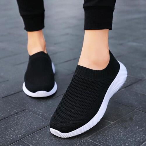 Large Size Summer Slip-ons Sneakers Socks for Women Sport Shoes for Women Sports Shoes for Women Brands Running Woman GMB-1632
