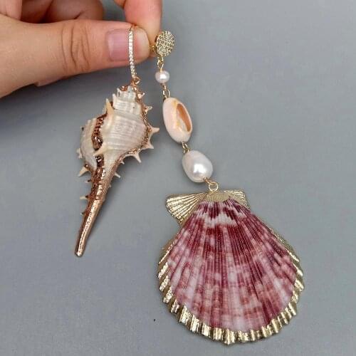 YYGEM Natural spiral sea shell conch White Rice Pearl Asymmetric Dangle Stud Earrings