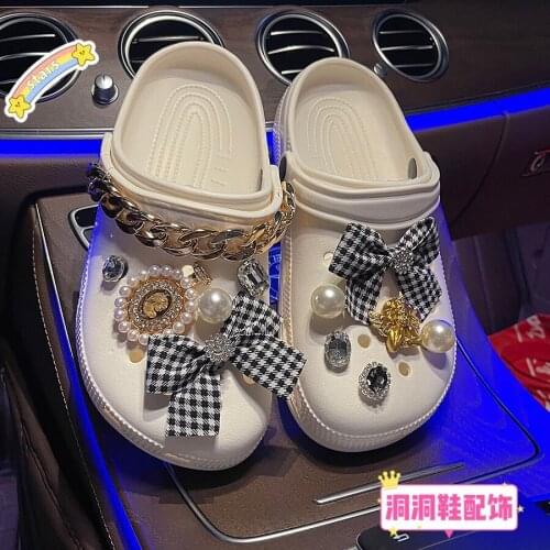 Hot Sale 1 Set Lovely Bowtie Croc Charms Cute Croc Accessories for Crocs Golden Chain Clogs Shoe Buckle Rhinestone Kids Gift