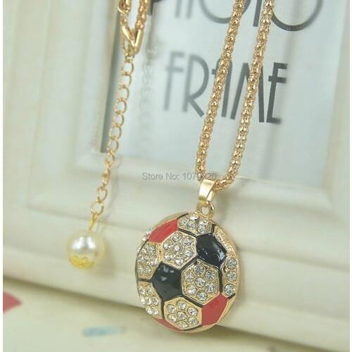 Trendy Football Link Chain Soccer Charm Necklace Pendant Bead Rhinestone Necklace Gold Color Sport Ball Jewelry Women Gift