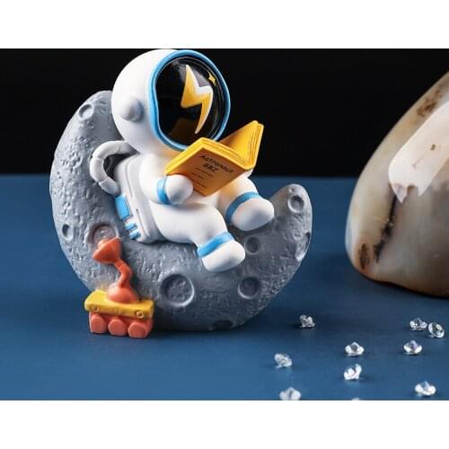 Astronaut Action Figure Cosmonaut Collectible Blind Boxes Display Space Man Model Surprise Gift for Boys Car Desk Toys Scale