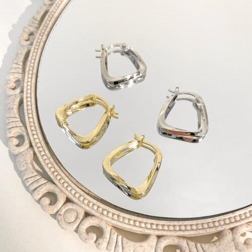 New Arrivals Simple Geometric Retro Metal Earrings Elegant High Quality Beautiful Earrings For Women Jewelry Fashion Wedding