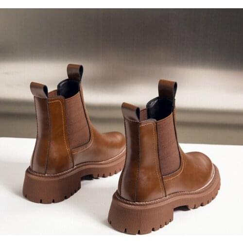 Womens Chelsea Boots 2021 New Autumn Winter Fashion Womens Ankle Boots Retro Martin Boots Ladies Genuine Leather Boots Women