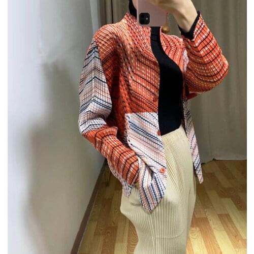 HOT SELLING Fashionable joker fold long sleeves stripe print coat single breasted stand collar coat IN STOCK