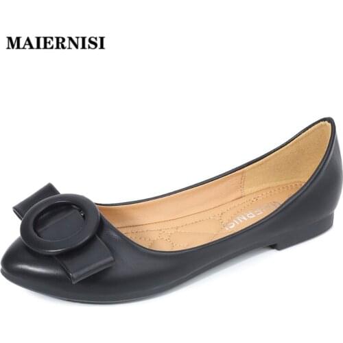 MAIERNISI Women Leather Shoes Plus Large Size 44 45 46 Solid Color Basic Style All Match Black Pointed Toe Working Shoes M001-9