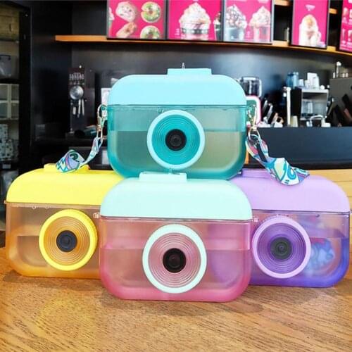 400ml Creativity Fashion Cute Student Portable Camera-shaped Crossbody Plastic Water Bottle With Adjustable Shoulder Strap Cup