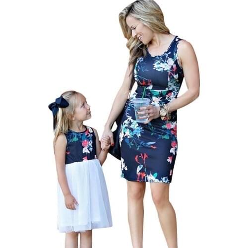 Summer Family Look Fashion Floral Dress For Mom And Daughter Sleeveness Dresses Matching Outfits Mommy Mini Me Princess Vestidos