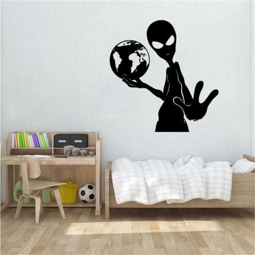 Alien Earth UFO Vinyl Wall Stickers Decor Teen Room Humanoid Wall Decal Creative Design Hot Selling Wallpaper Mural WL1606