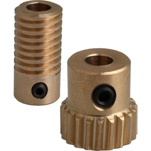 0.5 Modulus 20 Teeth Brass Worm Reducer with 20mm Length Gear Shaft