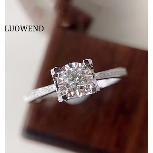 LUOWEND 18K White Gold (AU750) Engagement Diamond Ring Trendy Gold Rings Elegant for Women Claw Setting Wedding Eternity Ring
