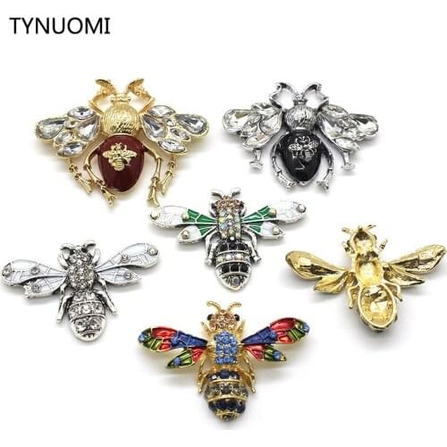 5Pcs Multi-size Colorful Alloy Insect Handmade DIY Sewing Buttons for Clothing,Weddings,Bows,Etc.Jewelry Decoration Accessories