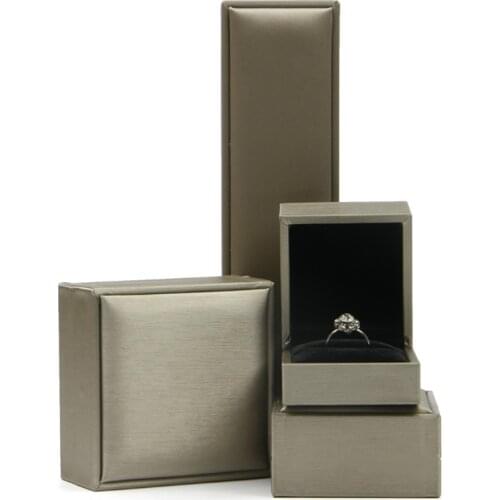 High-End Gold Brushed Leather Jewelry Storage Box Proposal Ring Box Necklace Pendant Gift Box Earrings Display Box Black