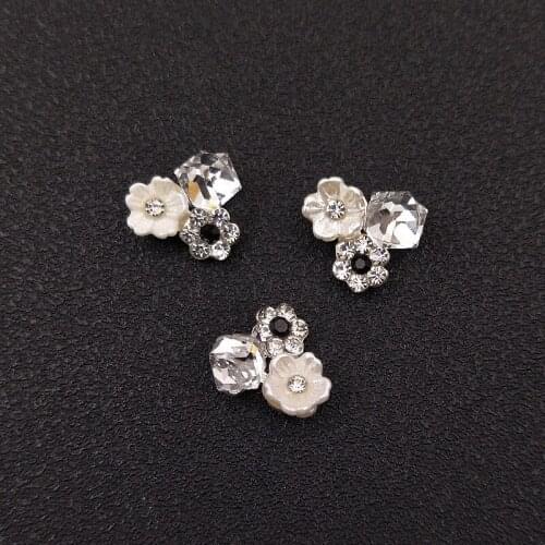 10pcs 15x15mm Metal Alloy Crystal Rhinestones Flowers Connectors DIY Handmade Accessories For Jewelry Making