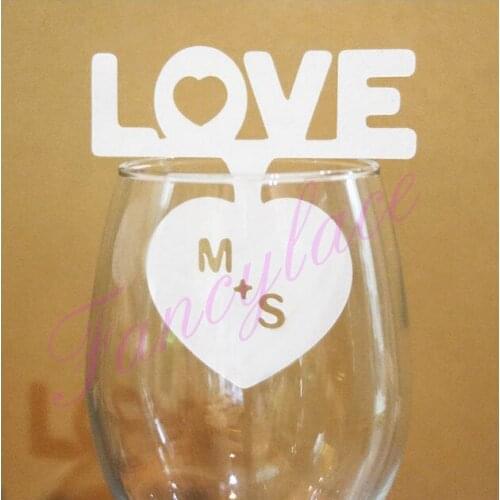 50pcs Hot Sale New Laser Cut Hollow Out LOVE Heart Name Place Cards Table Cards Wedding Decoration Suplies Free Shipping