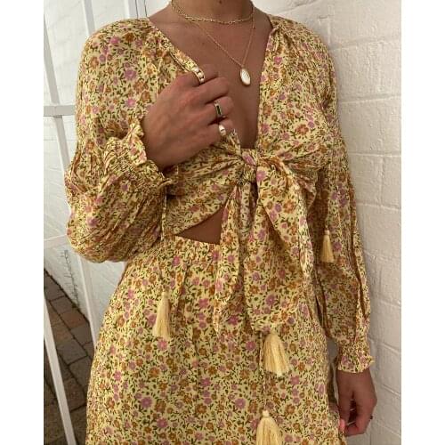 Happie Queens Tops Vintage yellow Floral Print tassel Bohemian Blouses ladies lace-up o-Neck Long Sleeve Beach Boho Shirts