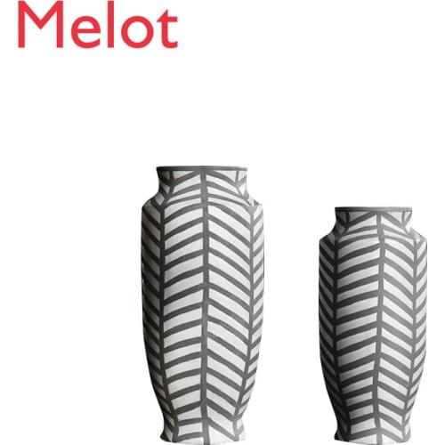 Luxury Handmade New Chinese Style Gray and White Pattern Vase Decoration Ceramic Living Room Flower Arrangement Ornaments Vase