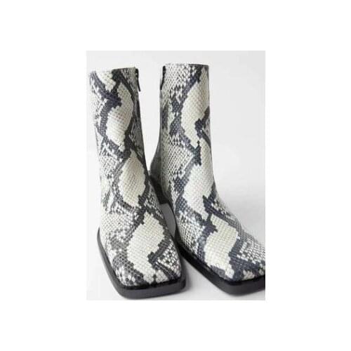 2021 Fashion Women Snake Print High Heels Ankle Boots New Winter Spring Squre Toe Short Boots Hoof Heel Boots Shoes