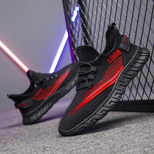Spring new mens casual single shoes sports running outdoor comfortable breathable fashion trend professional design black